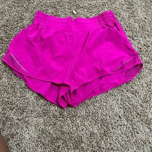 Lululemon hotty hot shorts